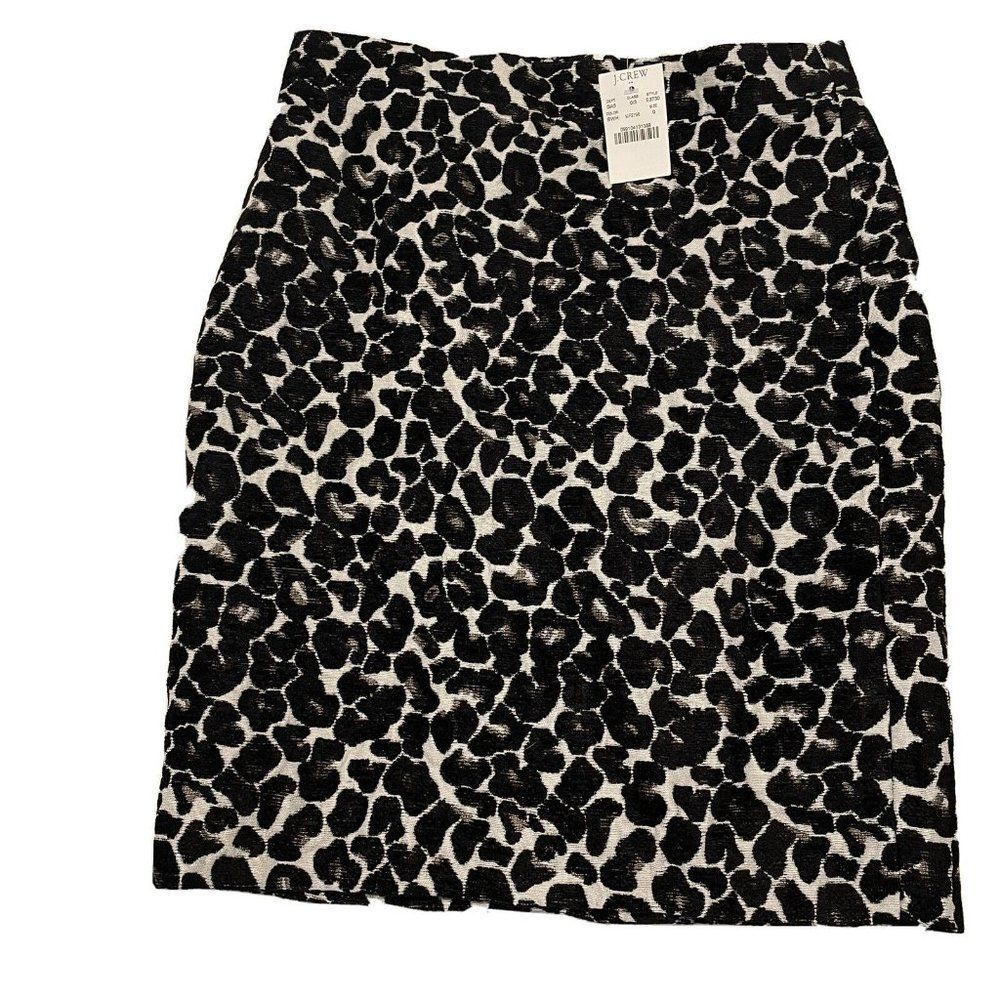 NWT J Crew Woman’s Sz 0 Straight pencil Skirt Lined Zip Black $80 Animal Print